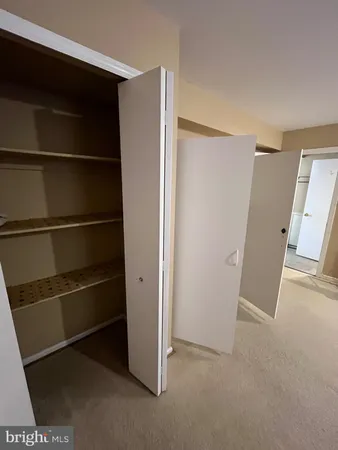 $1,400 | 6220 Hidden Canyon Road, Centreville, VA 20120