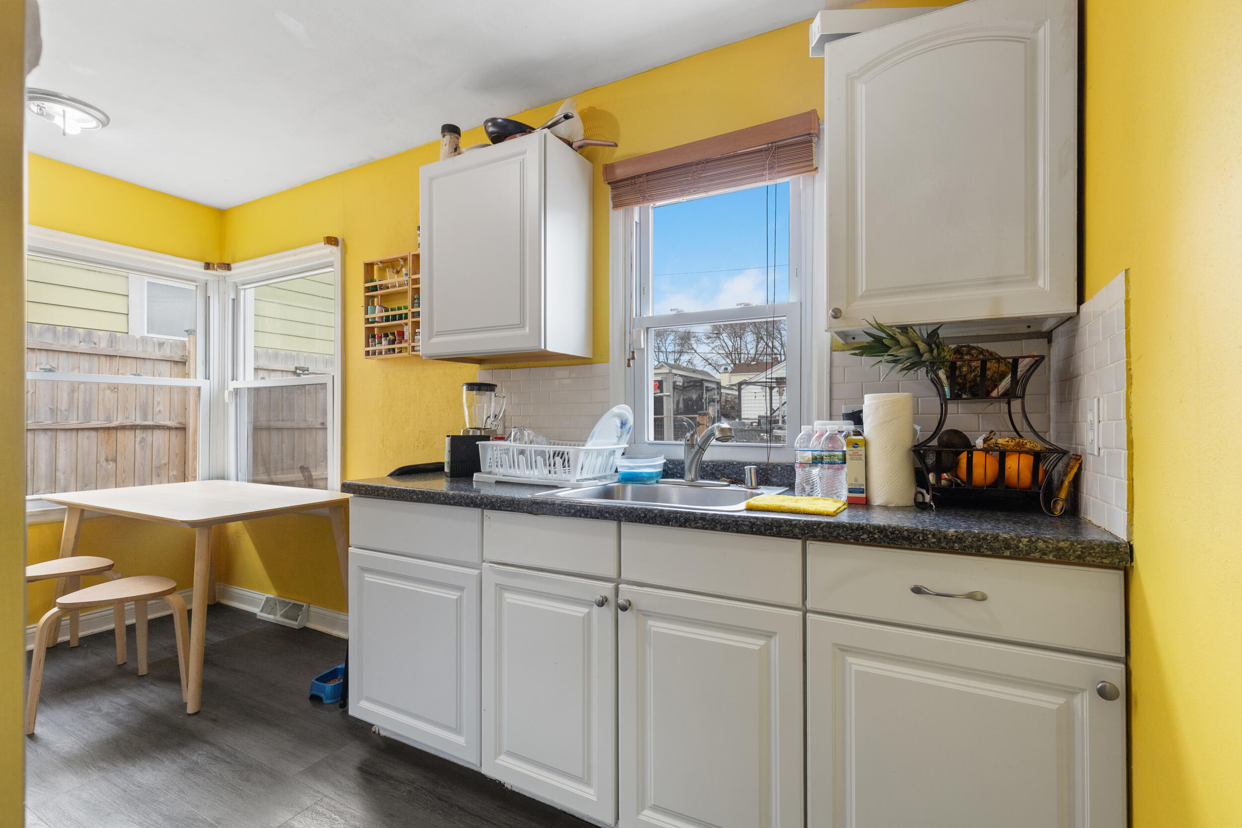 2331 South 61st Street West Allis, WI 53219 - Photo 11 of 25 photo mar 13 2026, 9 41 10 pm