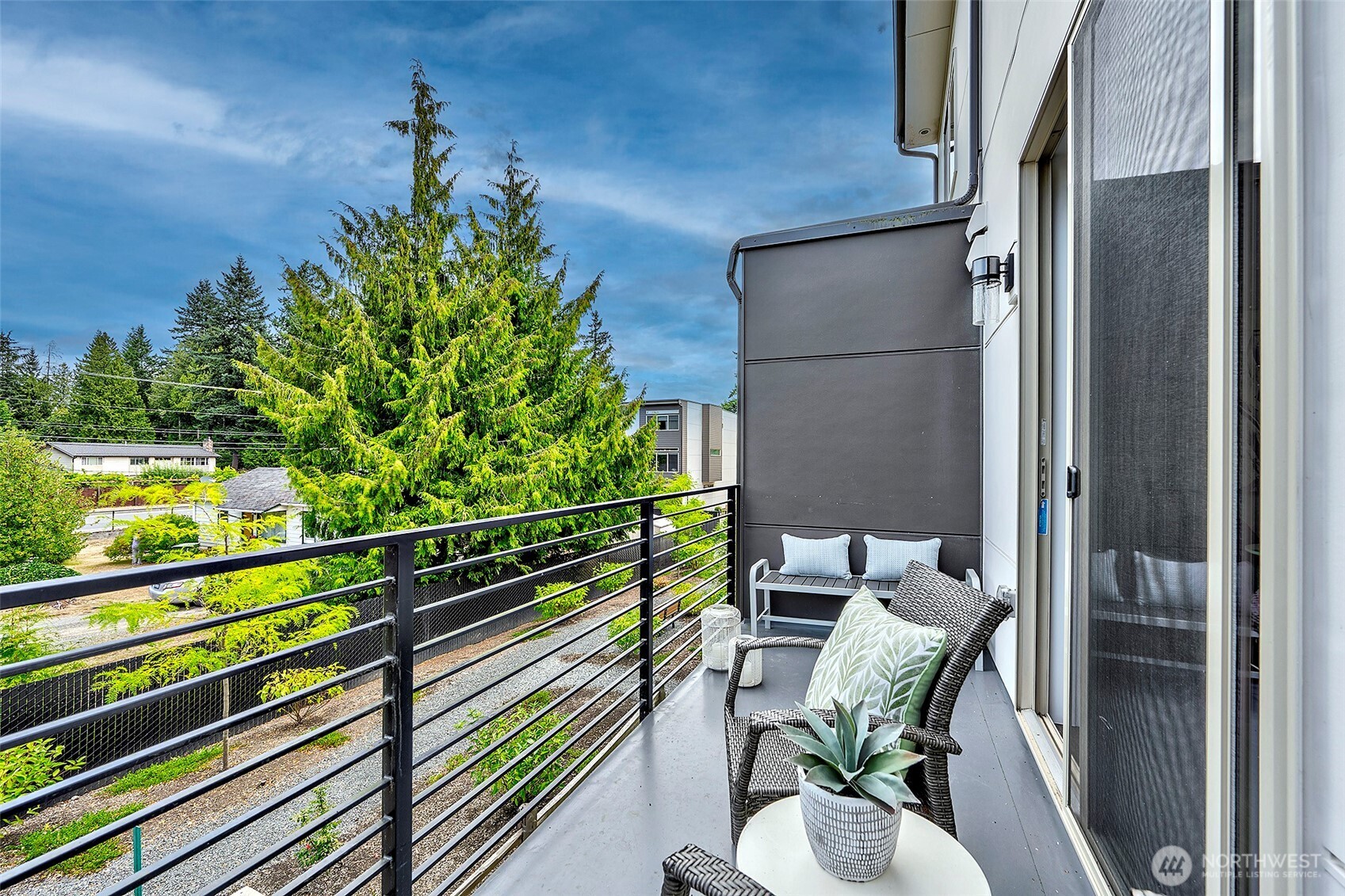 5020 148th Street Southwest, Unit E1 Edmonds, WA 98026 - Photo 9 of 35