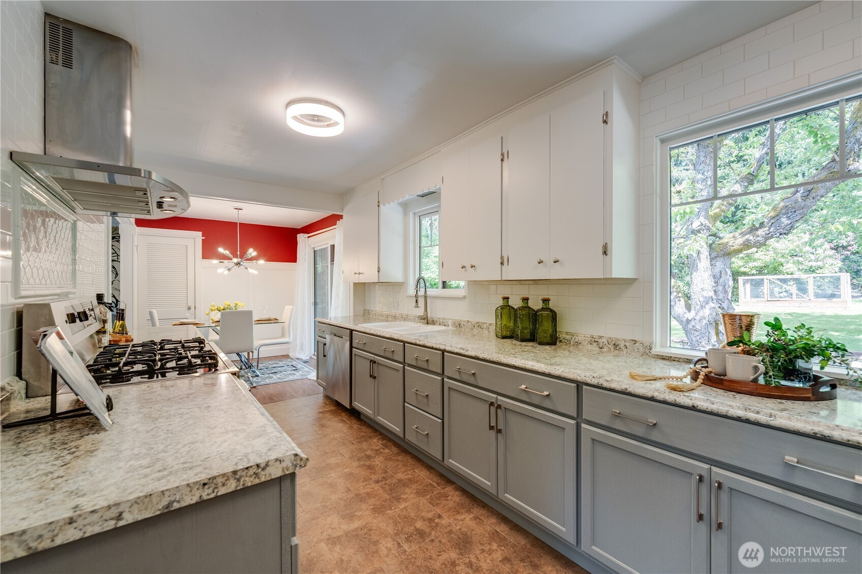10418 Northeast 193rd Street Bothell, WA 98011 - Photo 15 of 40 Gallery Image 15