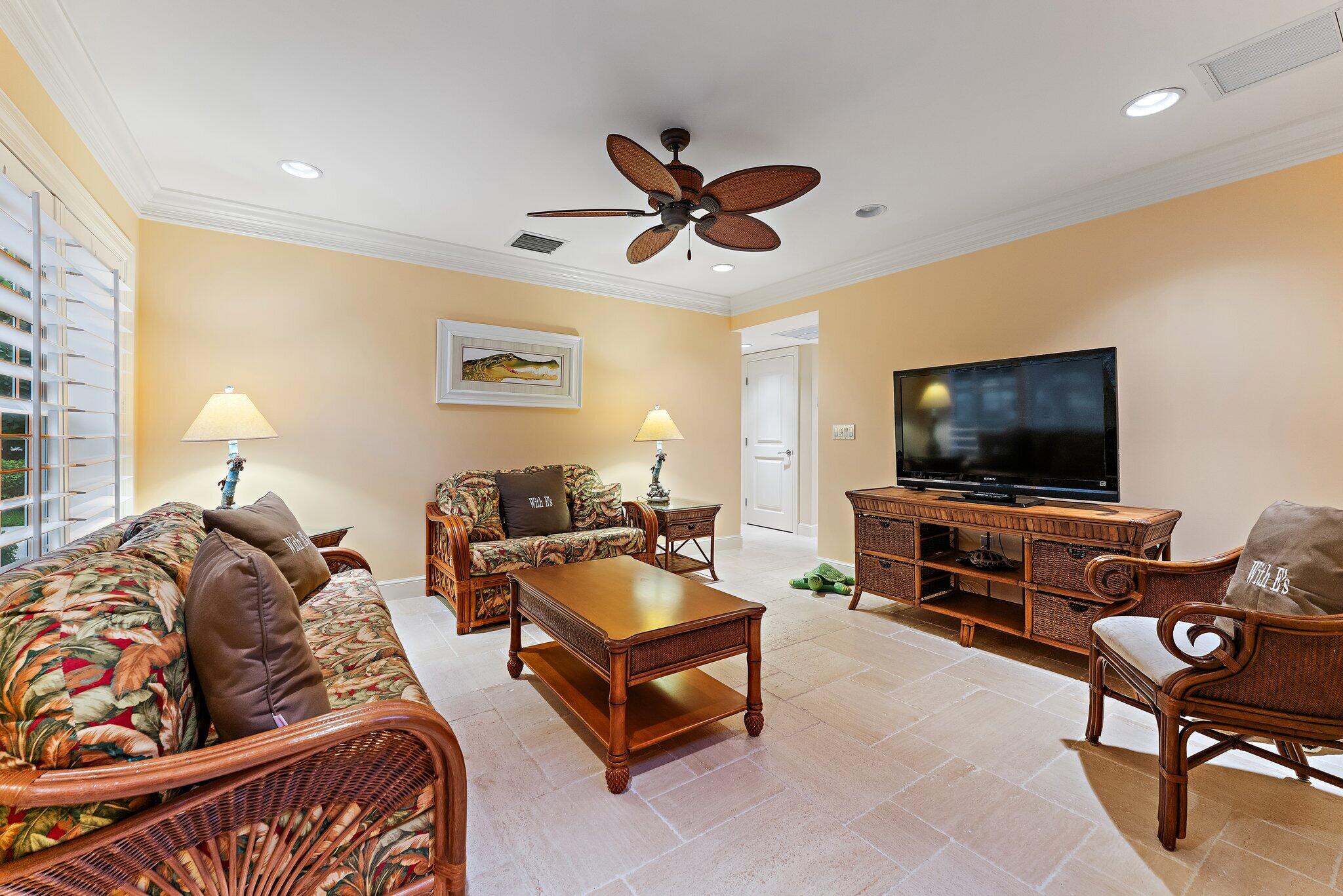 31 North Beach Road Jupiter Island, FL 33455 - Photo 40 of 66 058-31NBeachRd