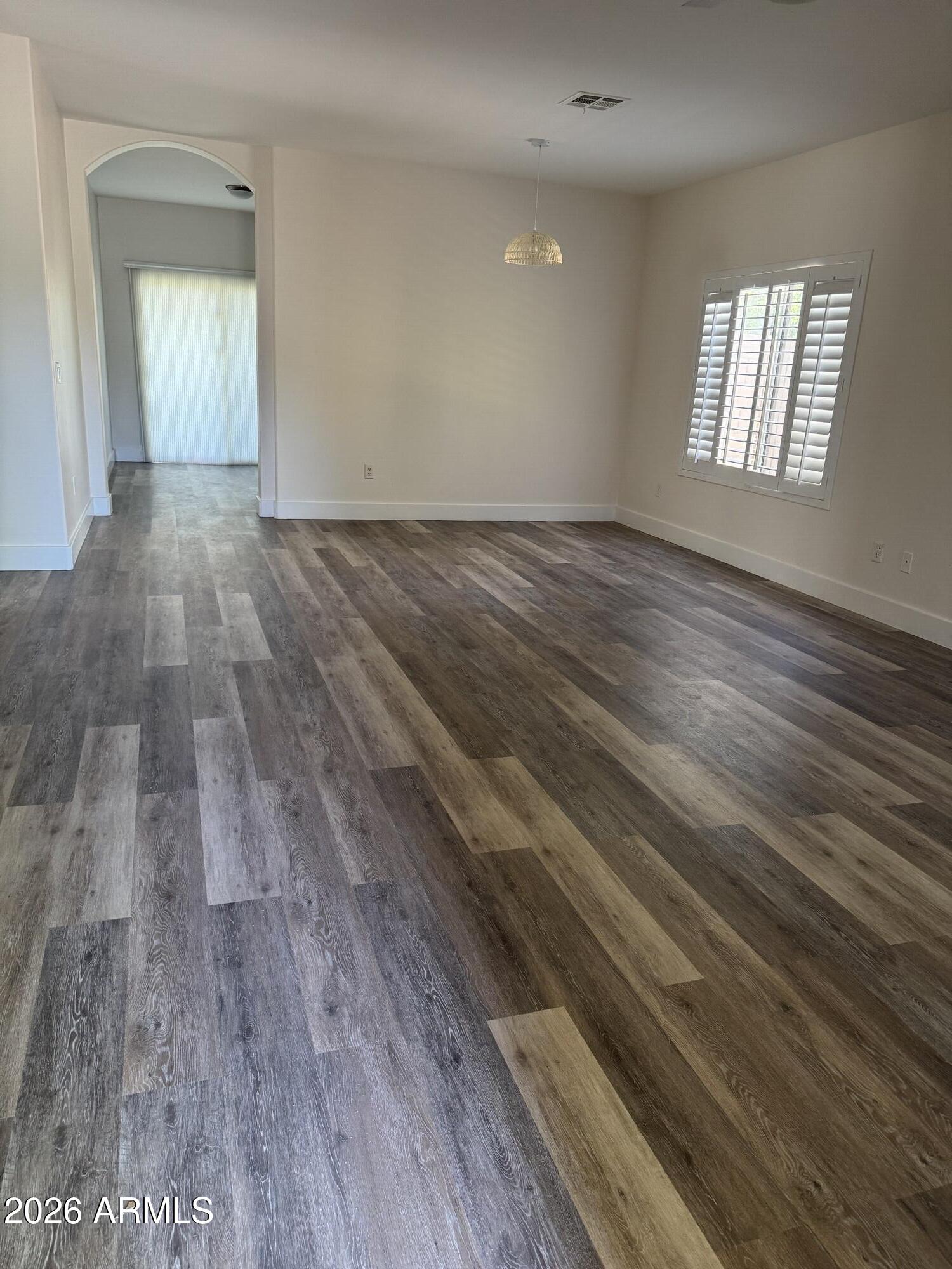 2584 East Del Rio Court Gilbert, AZ 85295 - Photo 5 of 18 IMG_5643