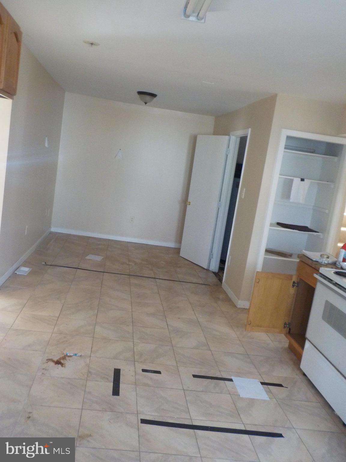 738 Farmington Road West Accokeek, MD 20607 - Photo 13 of 33