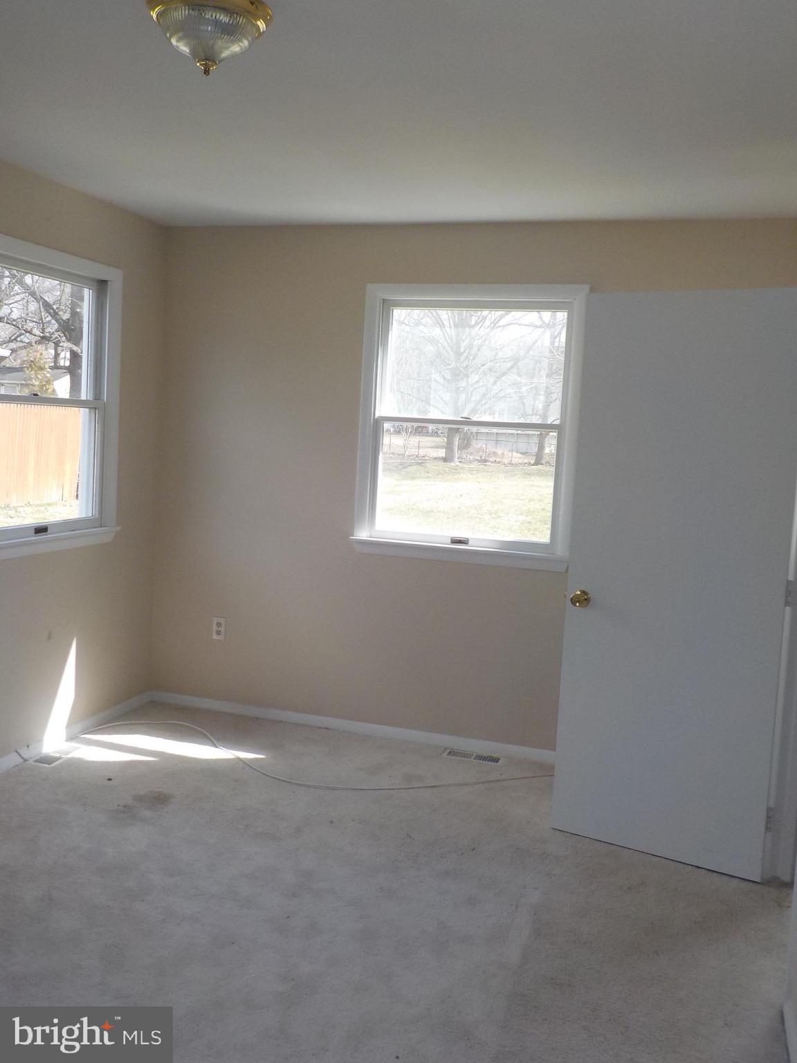 738 Farmington Road West Accokeek, MD 20607 - Photo 15 of 33