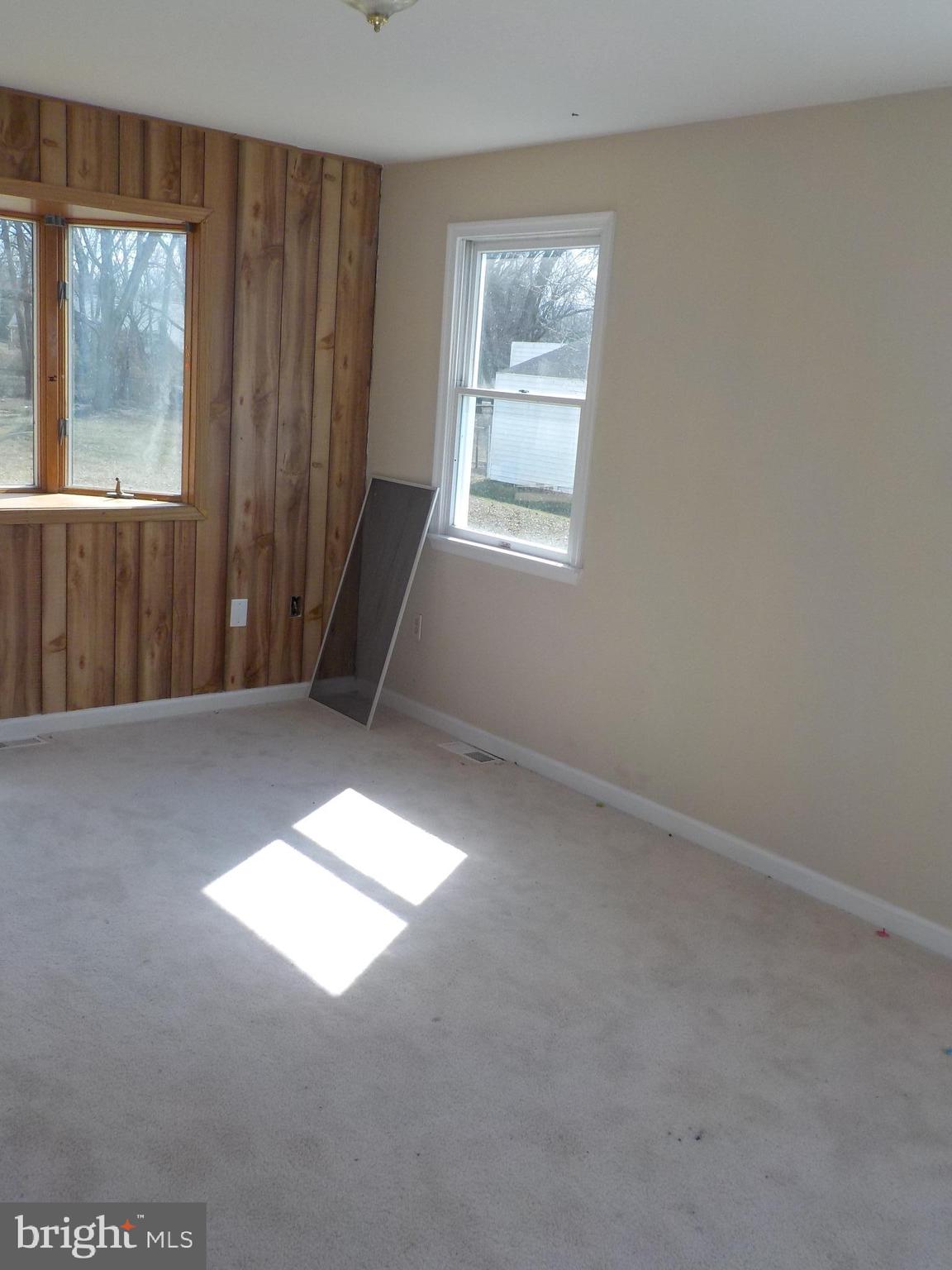 738 Farmington Road West Accokeek, MD 20607 - Photo 19 of 33
