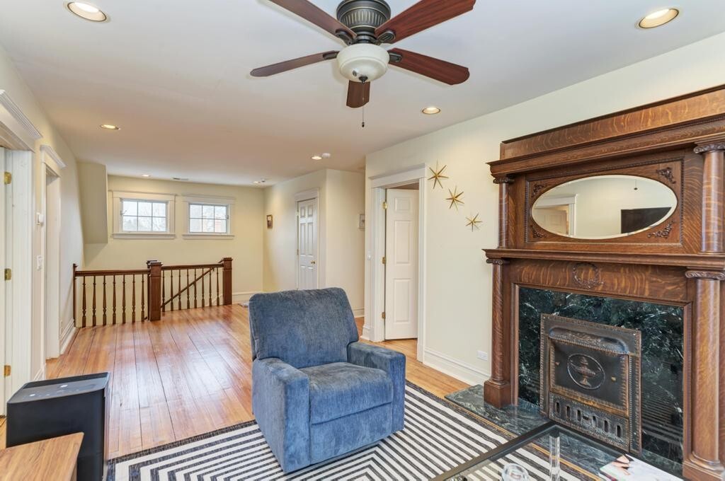 1499 Sheridan Road Highland Park, IL 60035 - Photo 60 of 87