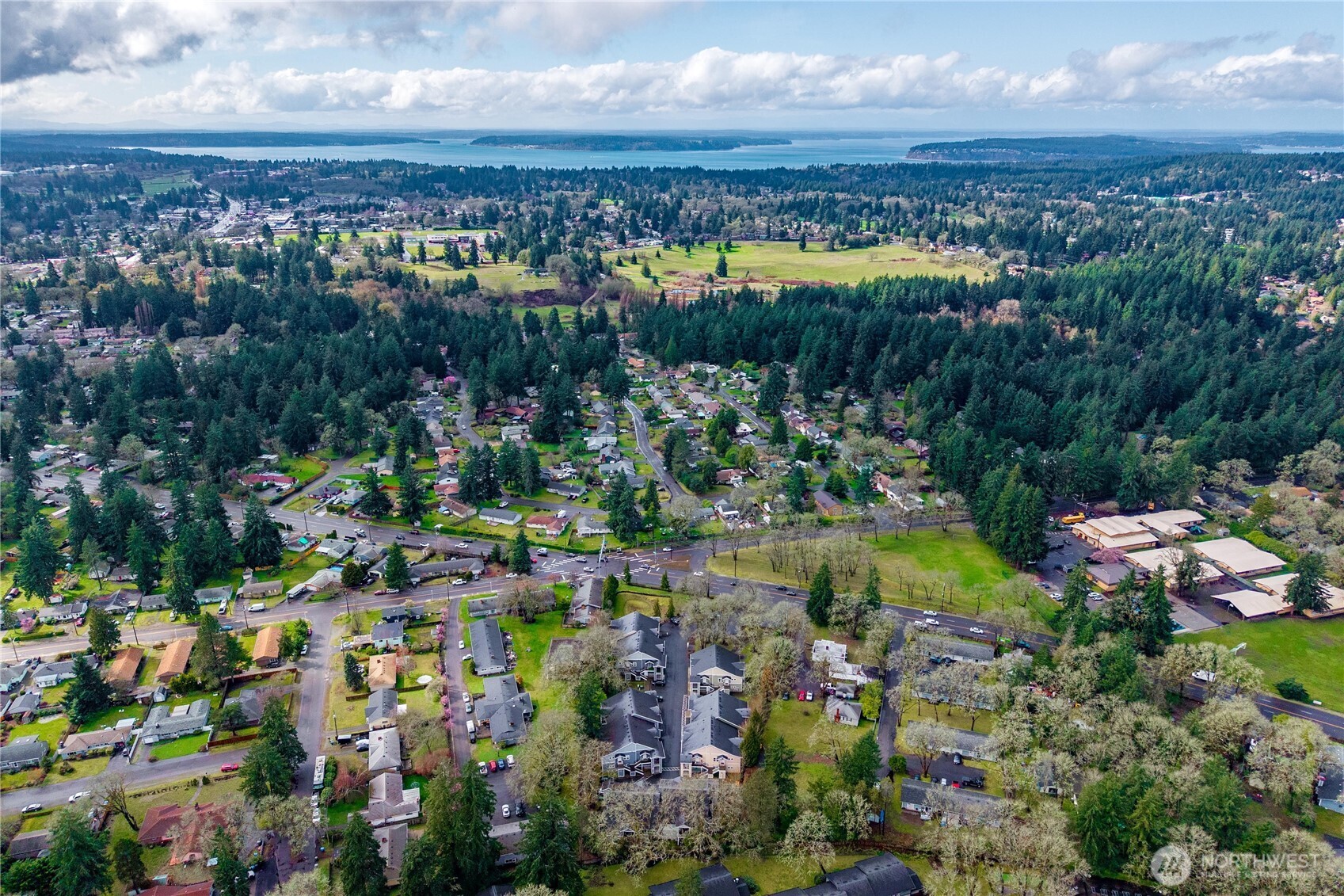 8113 Custer Road Southwest, Unit E5 Lakewood, WA 98499 - Photo 24 of 29