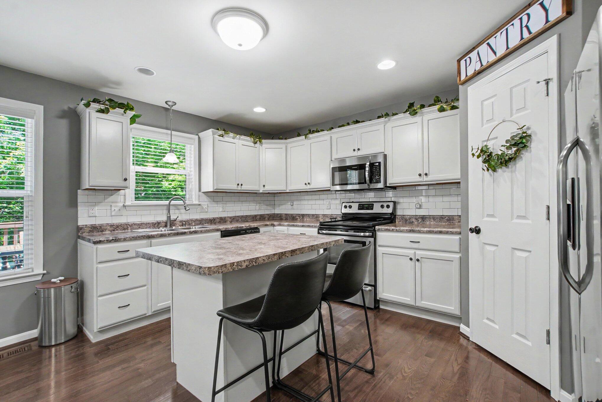 3083 Silverbell Way Independence, KY 41051 - Photo 4 of 40