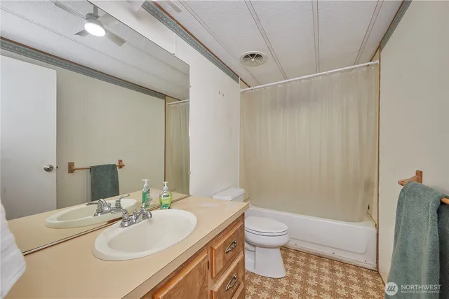 $400,000 | 14220 Harpoon Place Southeast, Olalla, WA 98359