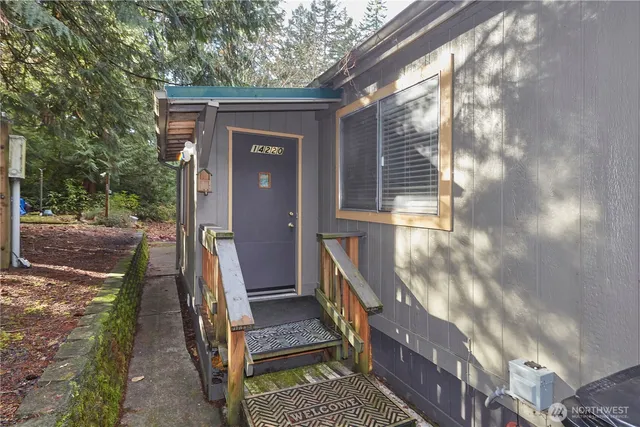 $400,000 | 14220 Harpoon Place Southeast, Olalla, WA 98359