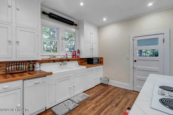 $4,200 | 68 Saragossa Street, St. Augustine, FL 32084