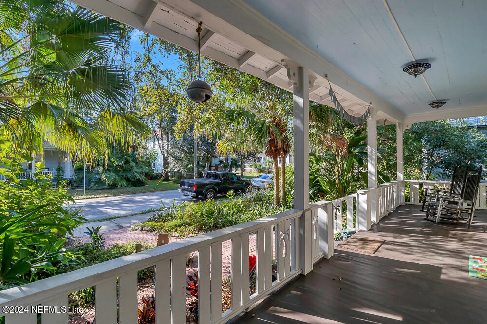 68 Saragossa Street St. Augustine, FL 32084 - Photo 2 of 28 3