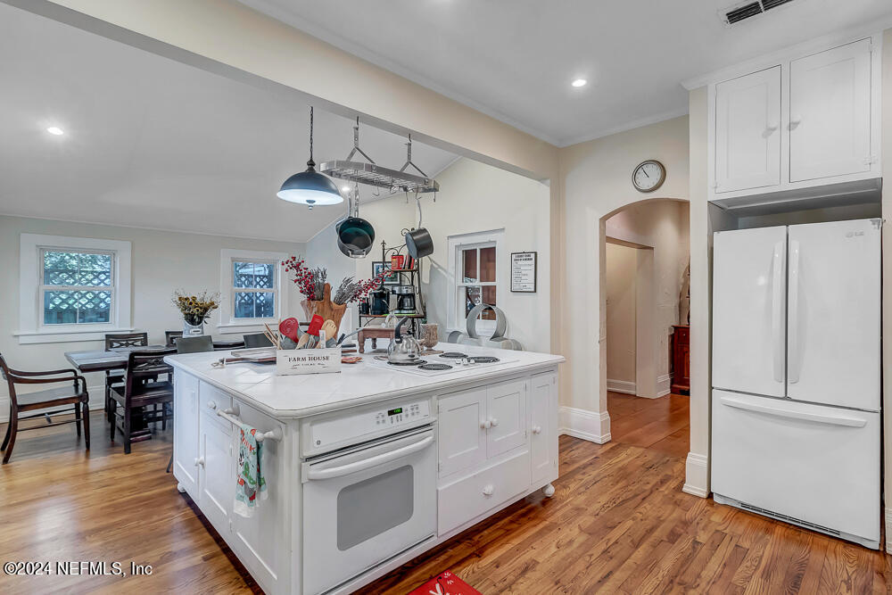 68 Saragossa Street St. Augustine, FL 32084 - Photo 10 of 28 24