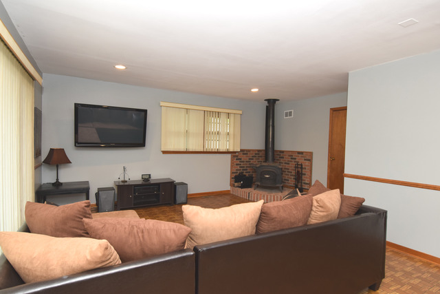 29 Rugby Road Lake Zurich, IL 60047 - Photo 16 of 24