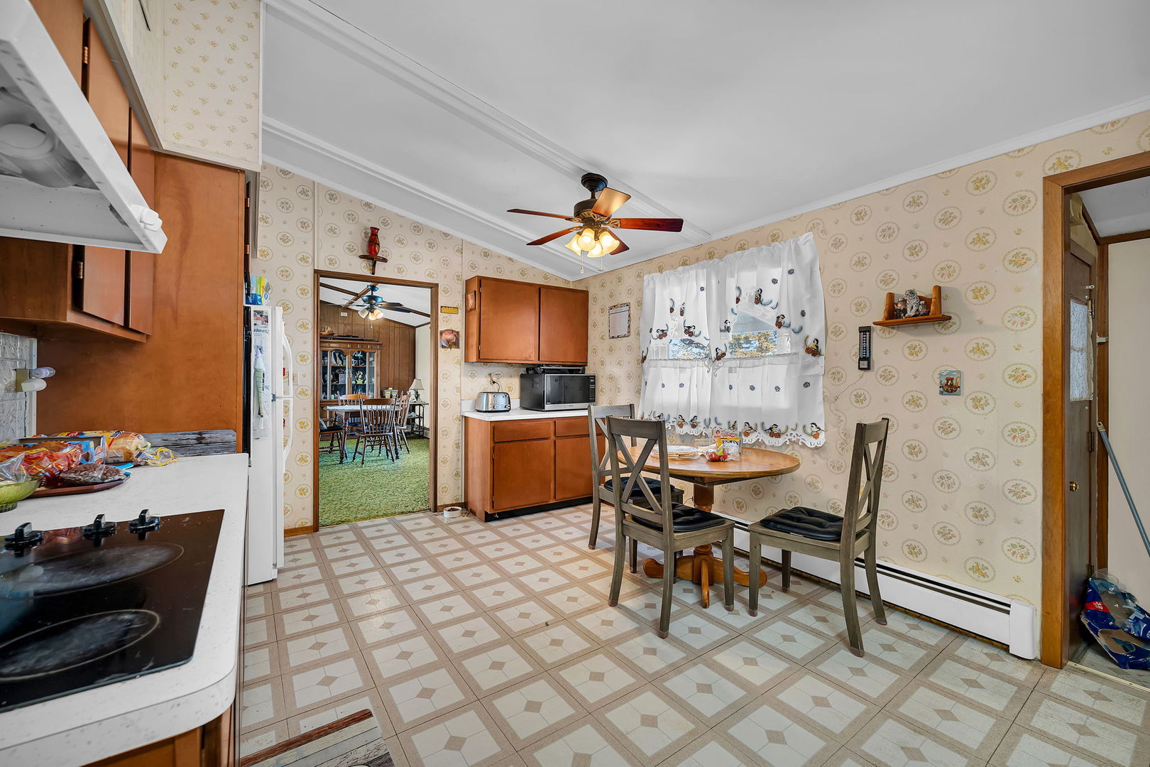 1681 North 33rd Road Ottawa, IL 61350 - Photo 14 of 38