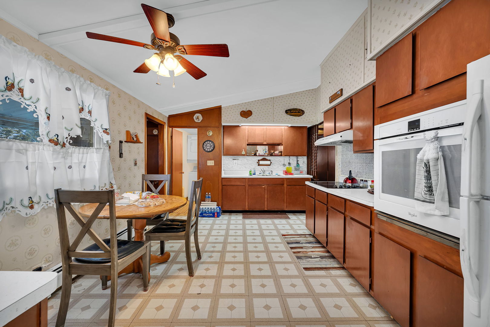 1681 North 33rd Road Ottawa, IL 61350 - Photo 10 of 38