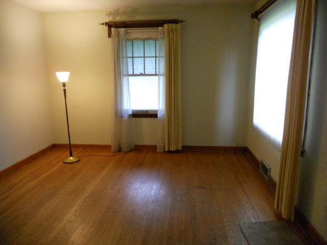 4707 Brookville Road Indianapolis, IN 46201 - Photo 3 of 12 Gallery Image 3