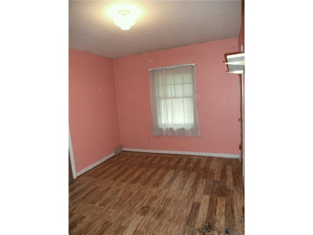 4707 Brookville Road Indianapolis, IN 46201 - Photo 7 of 12 Gallery Image 7