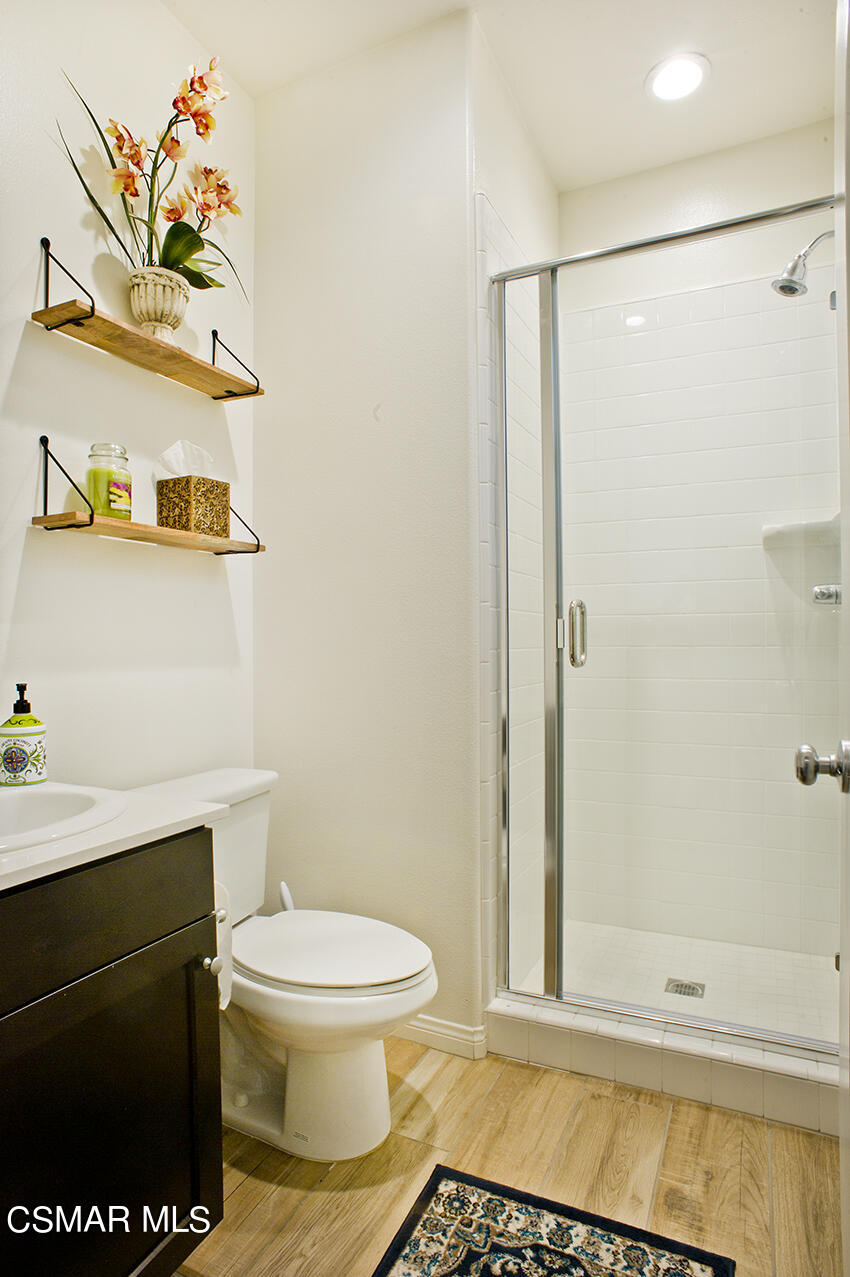 165 Stonegate Road Camarillo, CA 93010 - Photo 13 of 33 a bathroom with a toilet and a shower