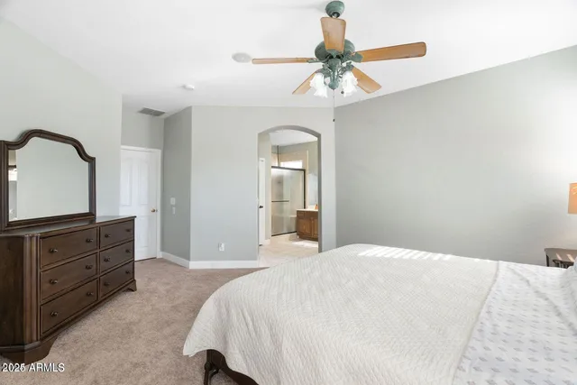 a view of a room with washer and dryer
