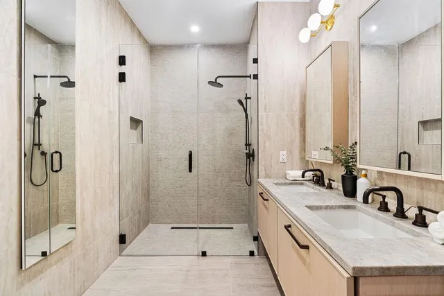 $2,300,000 | 445 5th Avenue, Unit 3D | Park Slope