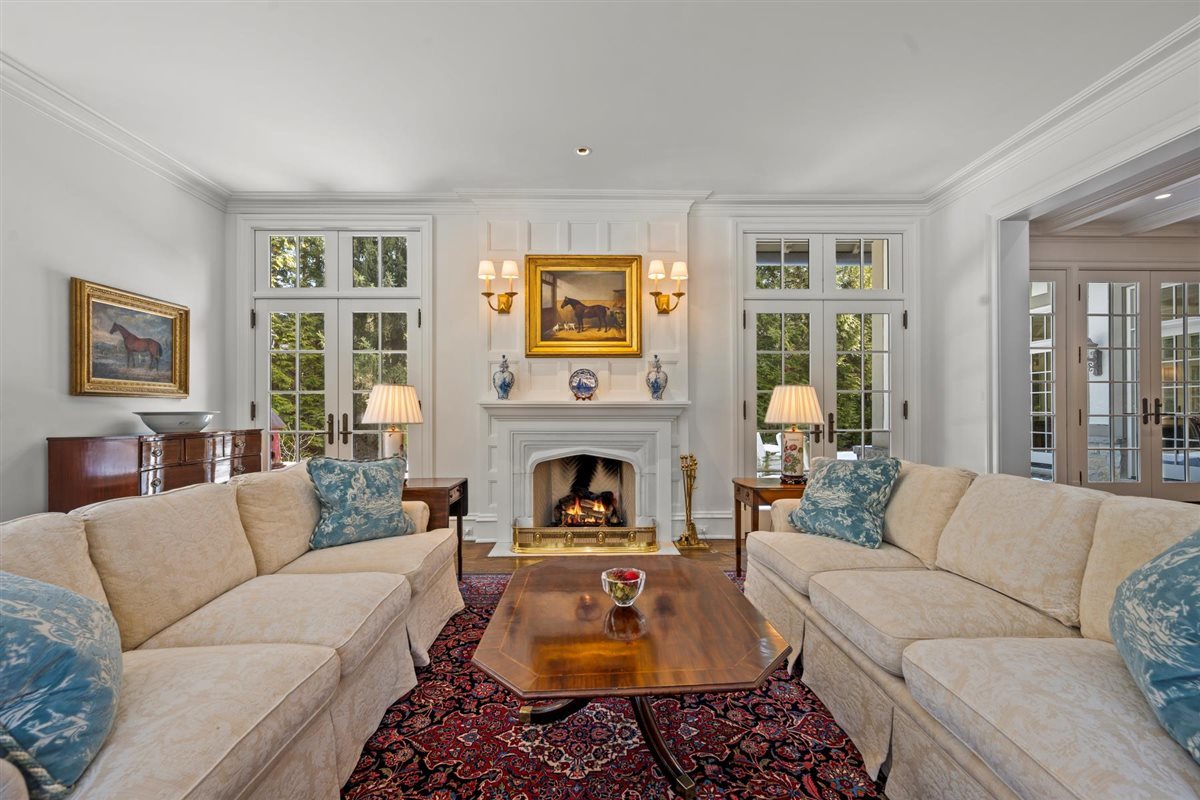 745 East Woodland Road Lake Forest, IL 60045 - Photo 18 of 77