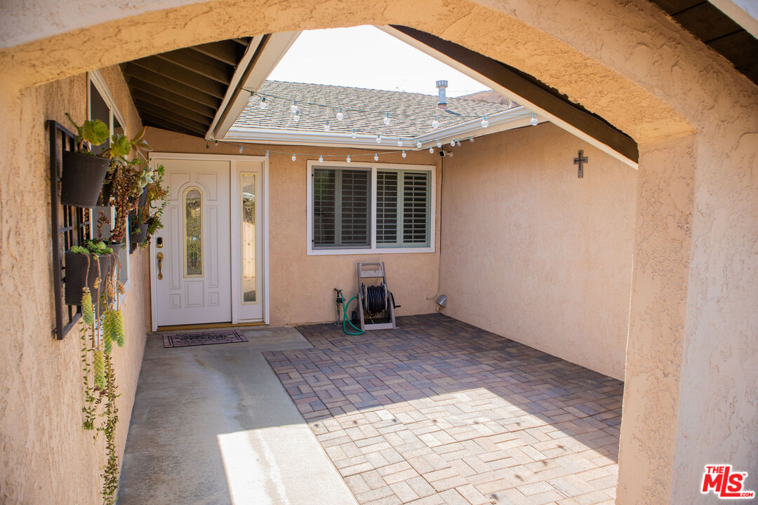 5710 Peacock Lane Riverside, CA 92505 - Photo 3 of 15 Gallery Image 3