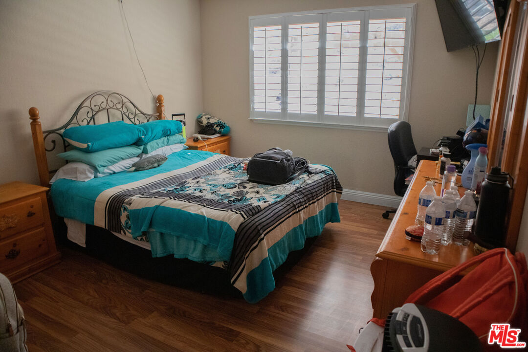 5710 Peacock Lane Riverside, CA 92505 - Photo 7 of 15 Gallery Image 7