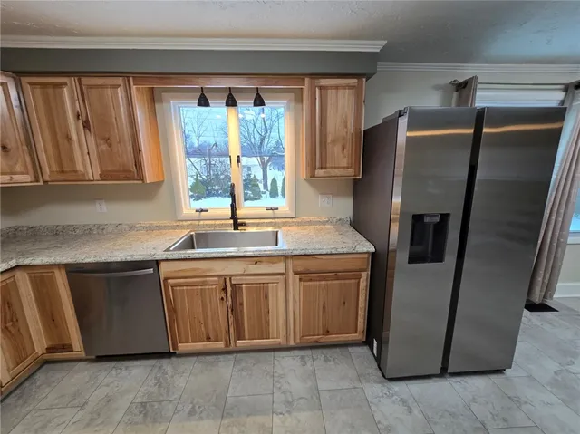 $2,500 | 103 Virginia Manor Road, Greece, NY 14606