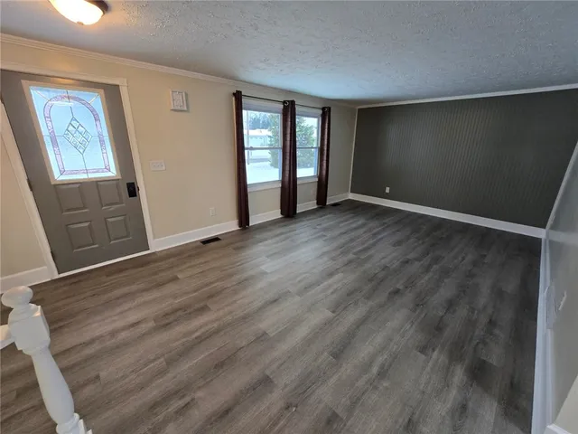 $2,500 | 103 Virginia Manor Road, Greece, NY 14606