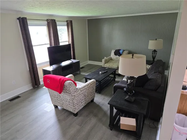 $2,500 | 103 Virginia Manor Road, Greece, NY 14606