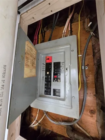 $2,500 | 103 Virginia Manor Road, Greece, NY 14606