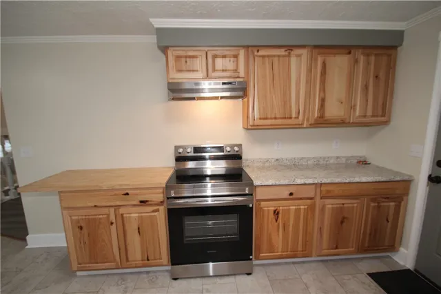 $2,500 | 103 Virginia Manor Road, Greece, NY 14606