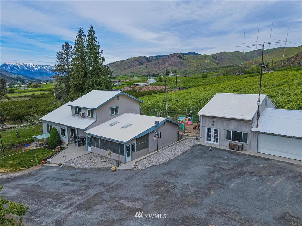 4977 Red Apple Road Cashmere, WA 98815 - Photo 2 of 40 Gallery Image 2