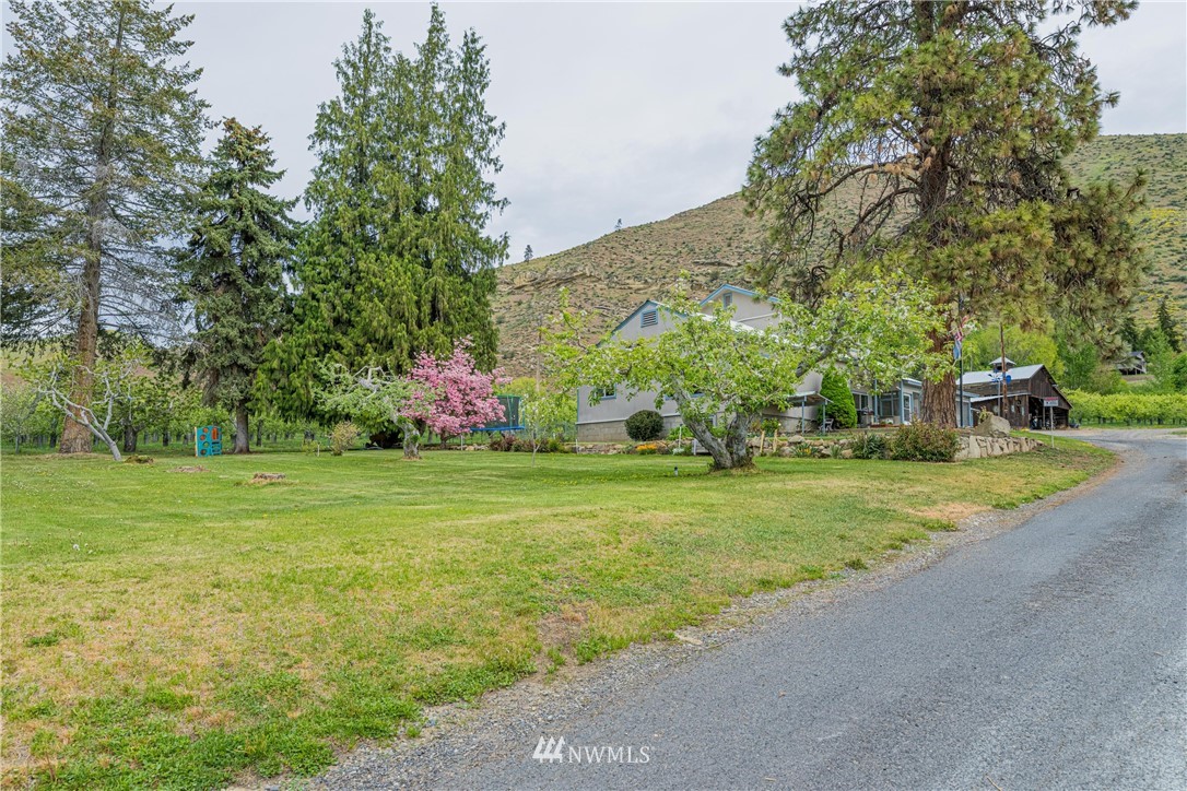 4977 Red Apple Road Cashmere, WA 98815 - Photo 3 of 40 Gallery Image 3