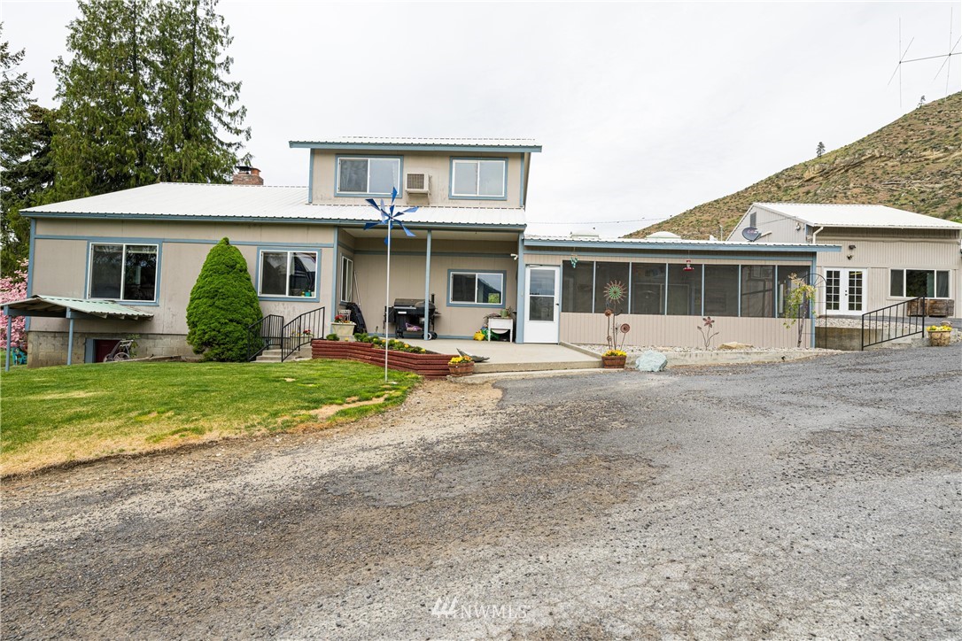 4977 Red Apple Road Cashmere, WA 98815 - Photo 4 of 40 Gallery Image 4