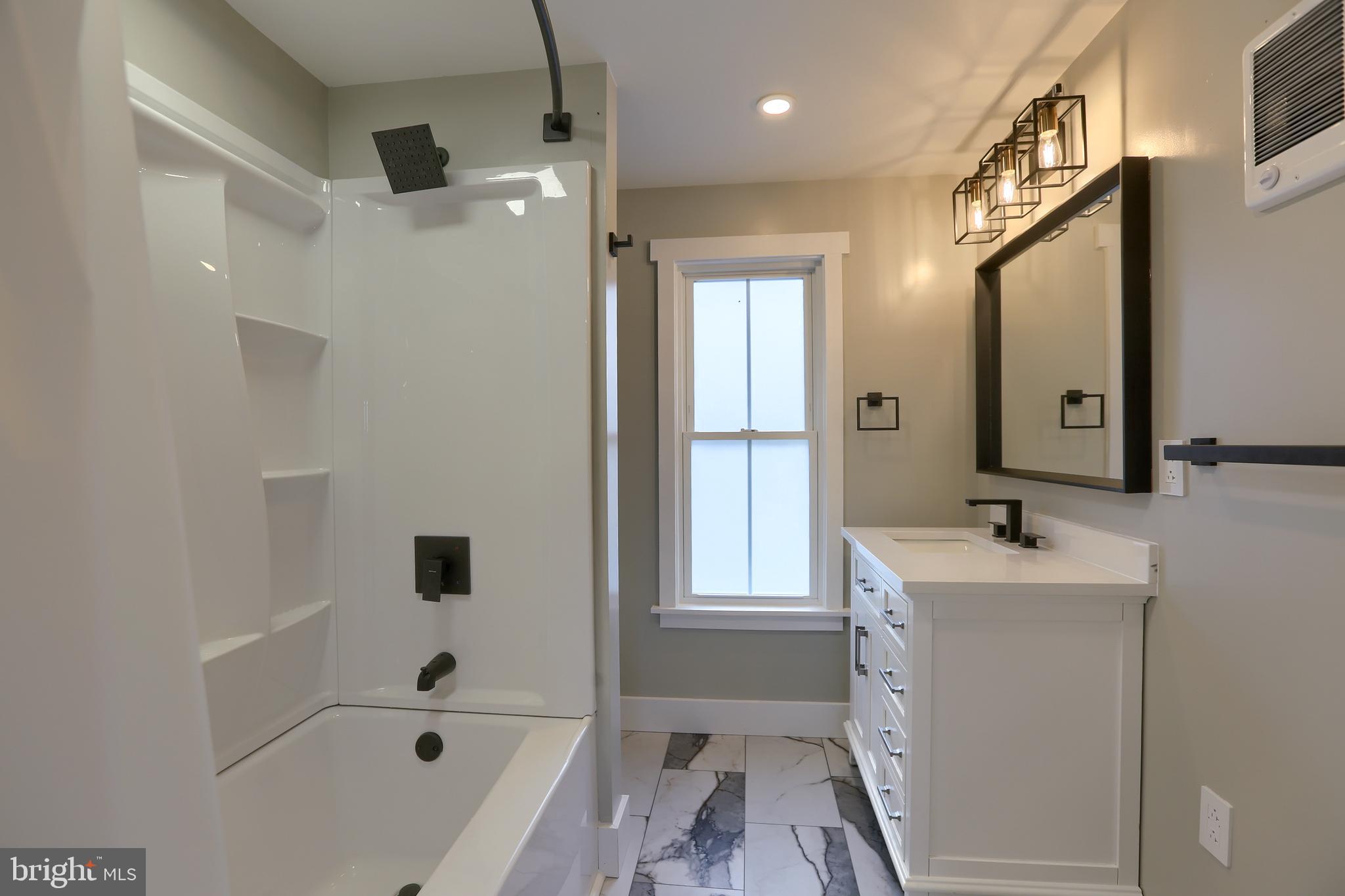 363 Rexmont Road Lebanon, PA 17042 - Photo 18 of 33 Full Bathroom - View 3