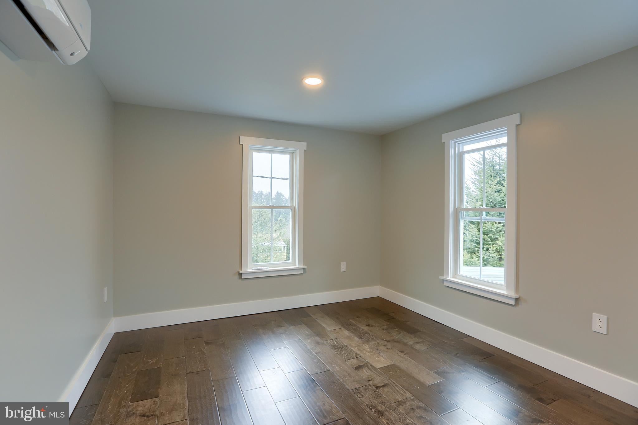 363 Rexmont Road Lebanon, PA 17042 - Photo 21 of 33 Bedroom 2