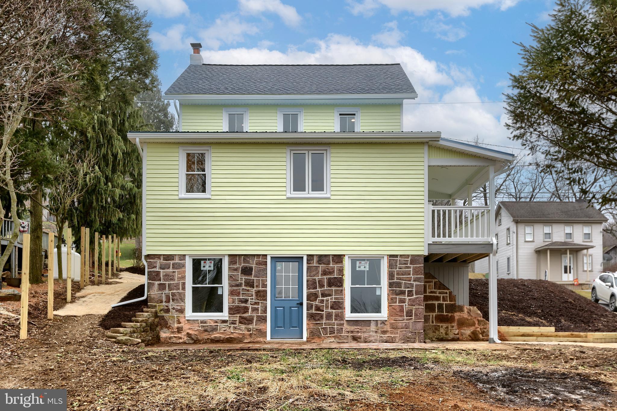 363 Rexmont Road Lebanon, PA 17042 - Photo 5 of 33 Back View - View 2