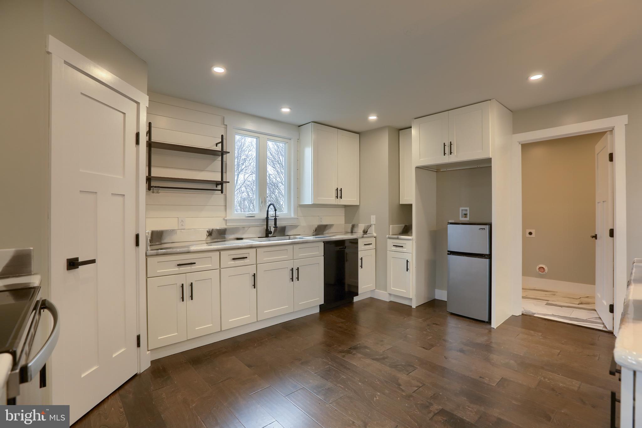 363 Rexmont Road Lebanon, PA 17042 - Photo 10 of 33 Kitchen - View 4