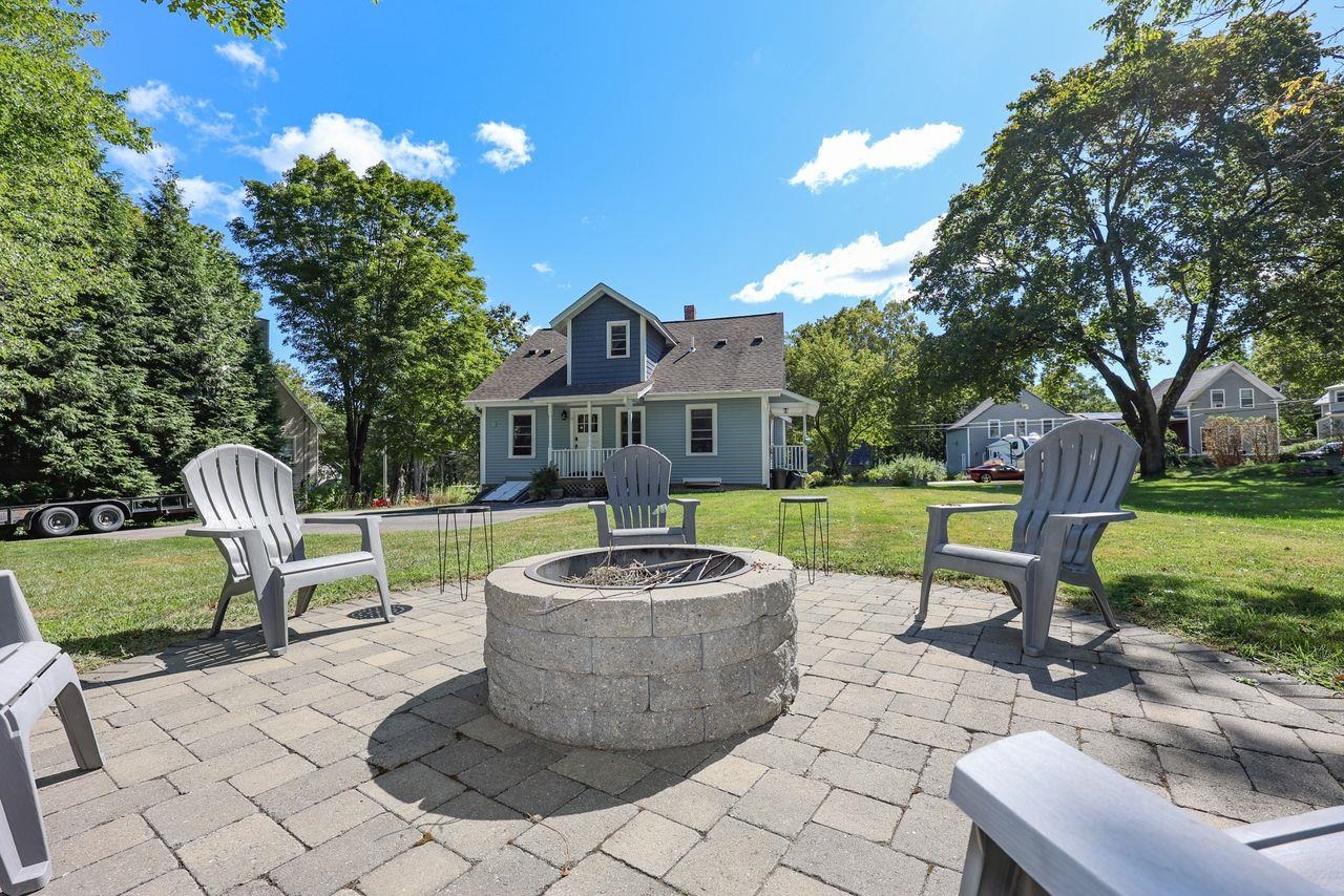 23 Johnson Street Milford, NH 03055 - Photo 4 of 33 Gallery Image 4