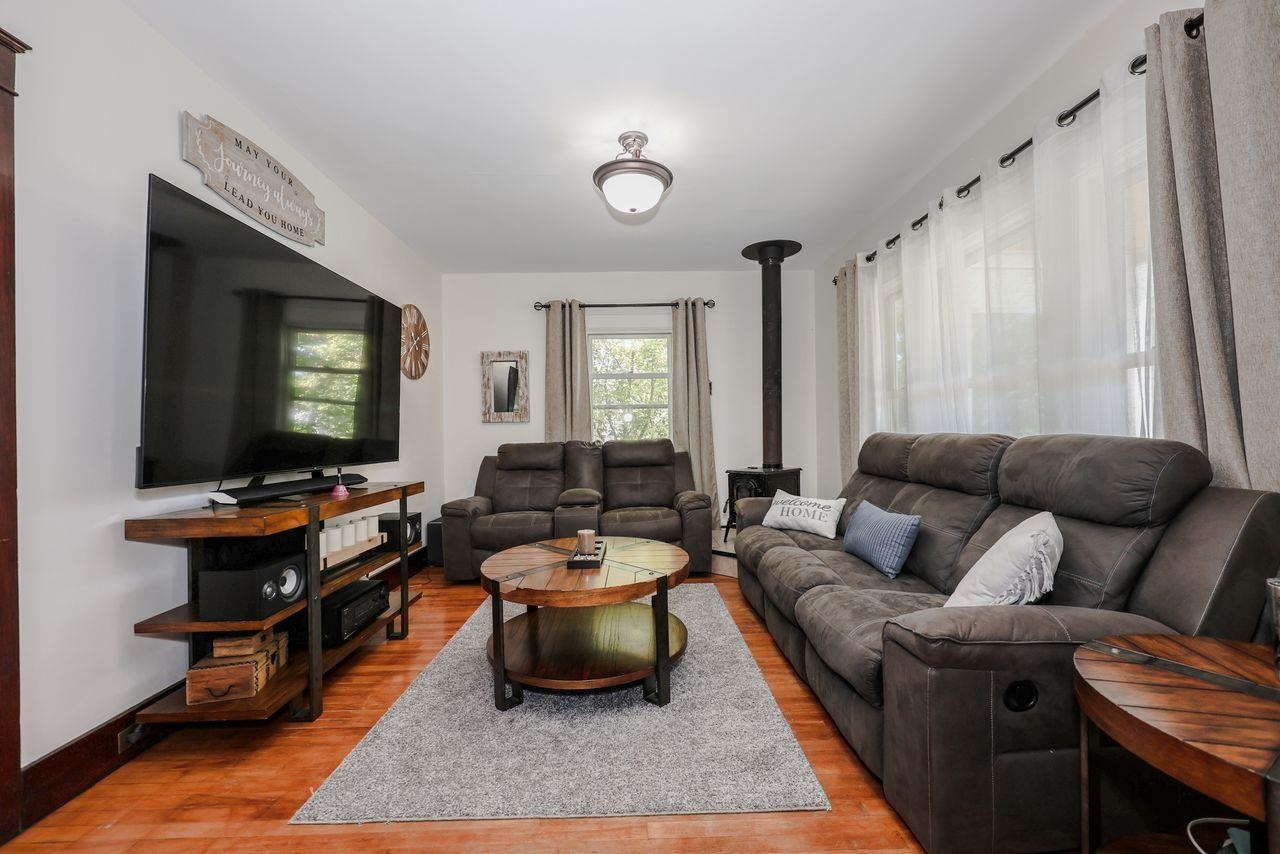 23 Johnson Street Milford, NH 03055 - Photo 7 of 33 Gallery Image 7
