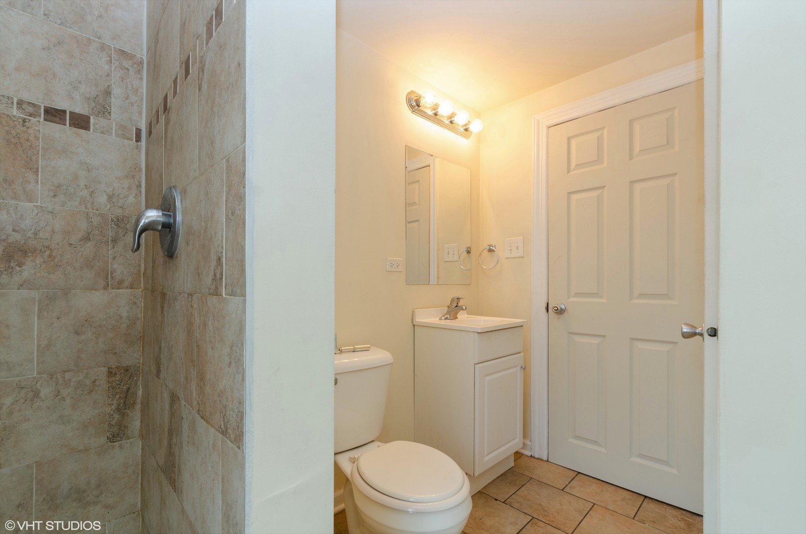 2441 178th Street Lansing, IL 60438 - Photo 4 of 10