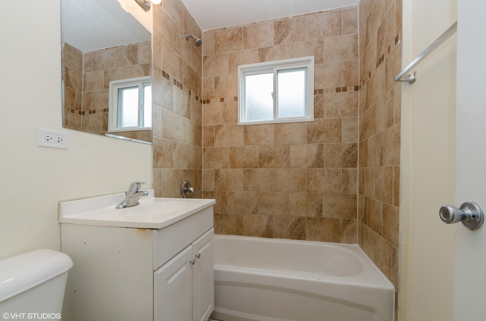 2441 178th Street Lansing, IL 60438 - Photo 6 of 10