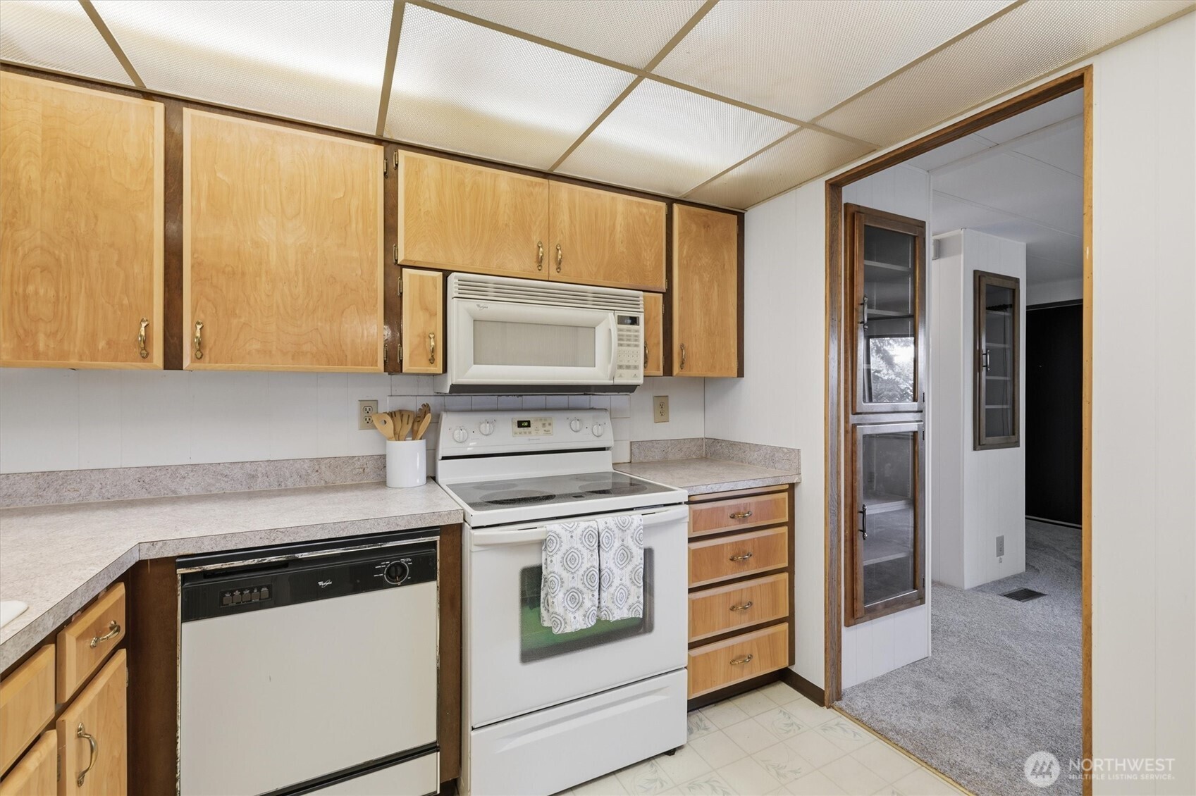 15702 Southeast 128th Street Renton, WA 98059 - Photo 7 of 34 Gallery Image 7