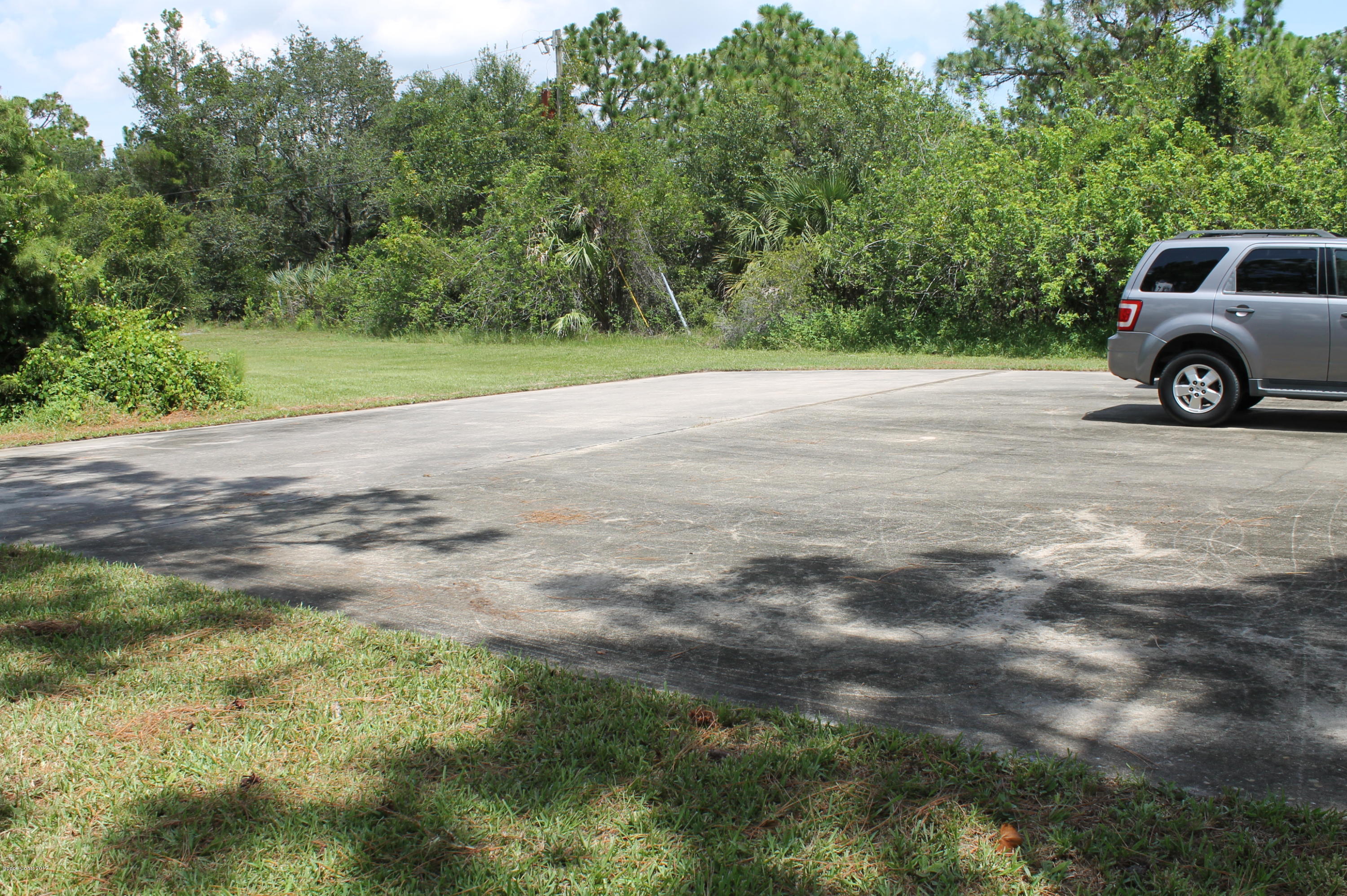 1315 Corey Road Malabar, FL 32950 - Photo 9 of 38 IMG_5278