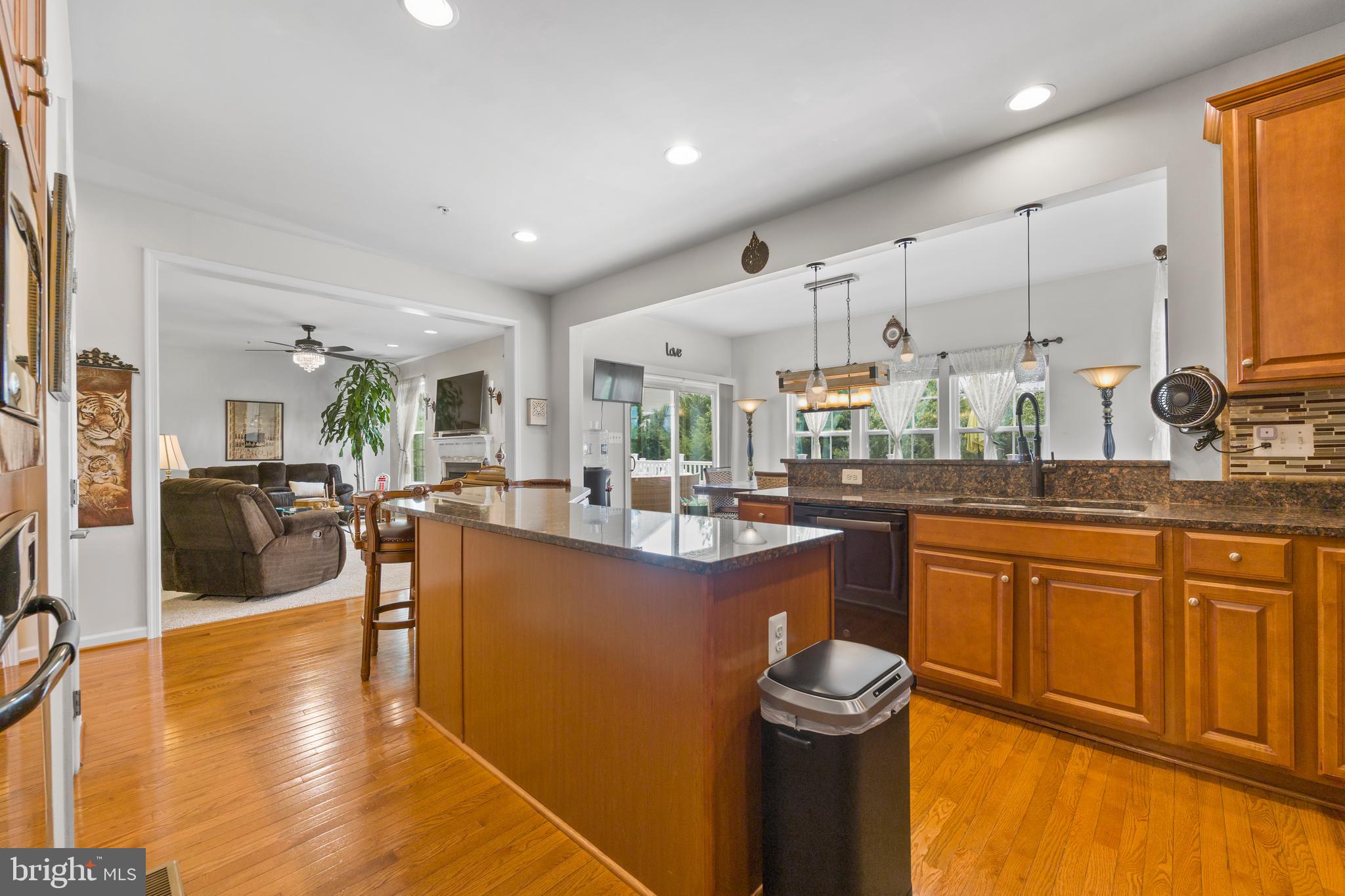 9175 Bealls Farm Road Frederick, MD 21704 - Photo 11 of 53 Kitchen with view into Family Room