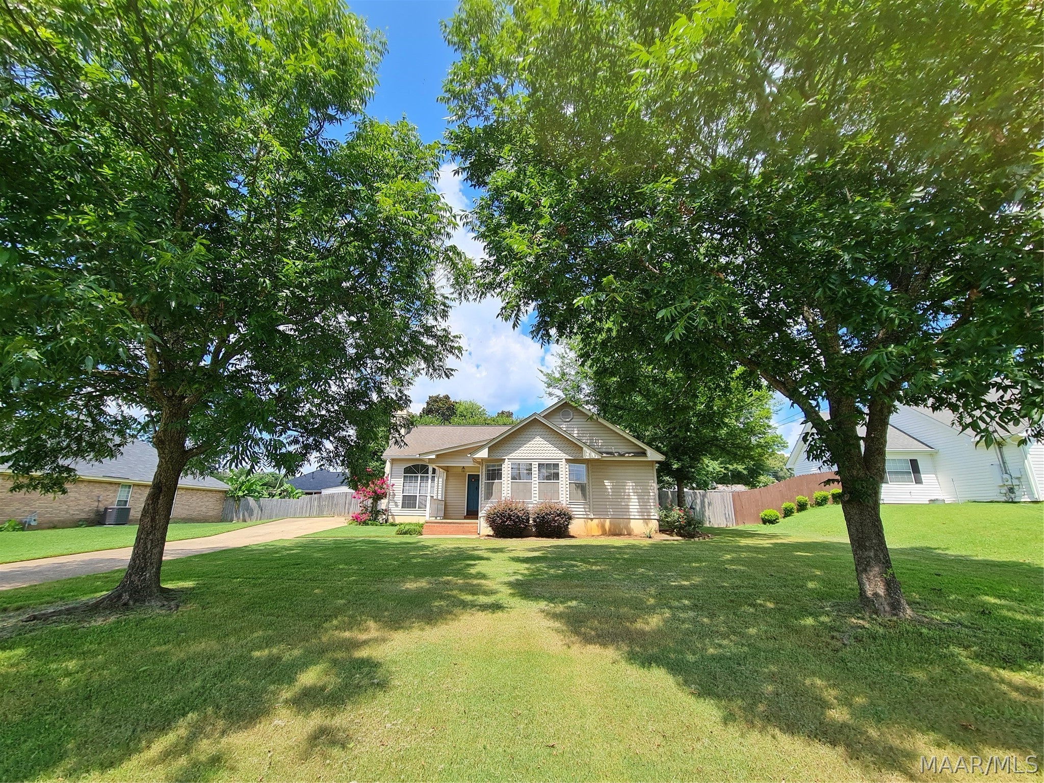 61 Old Orchard Road Deatsville, AL 36022 - Photo 2 of 41 Gallery Image 2