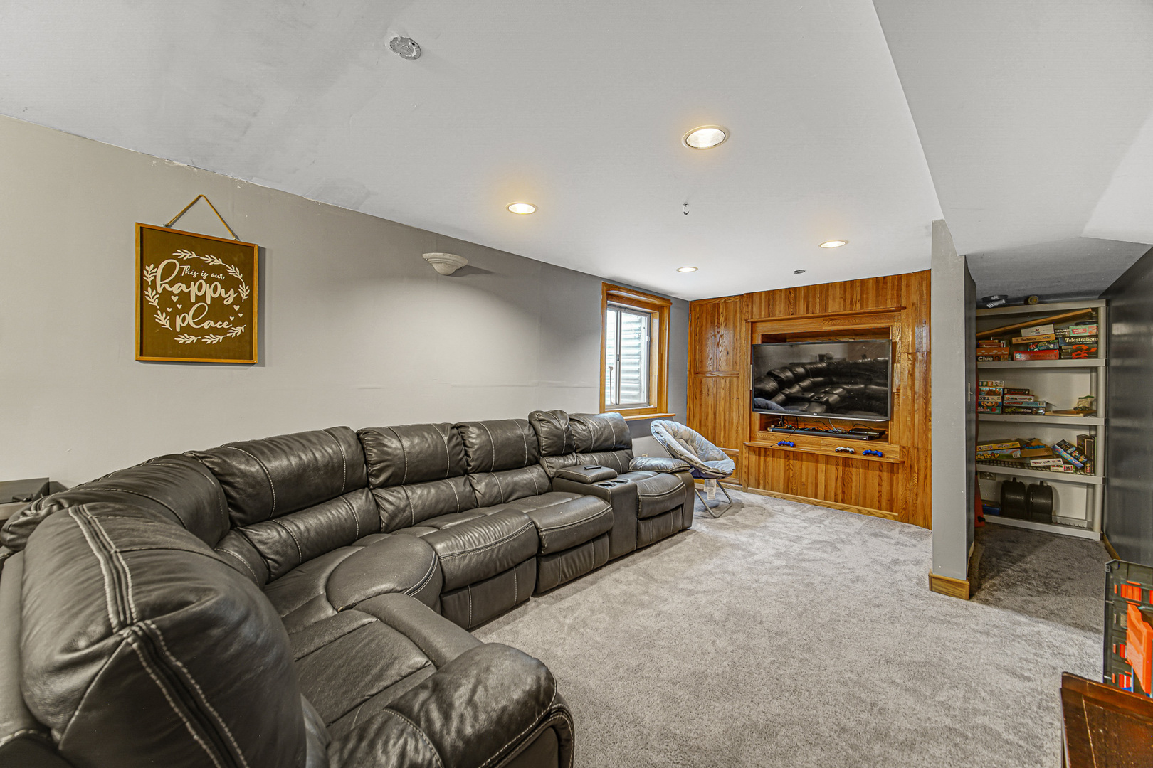 9 Ridge Court South Elgin, IL 60177 - Photo 18 of 28 Gallery Image 18