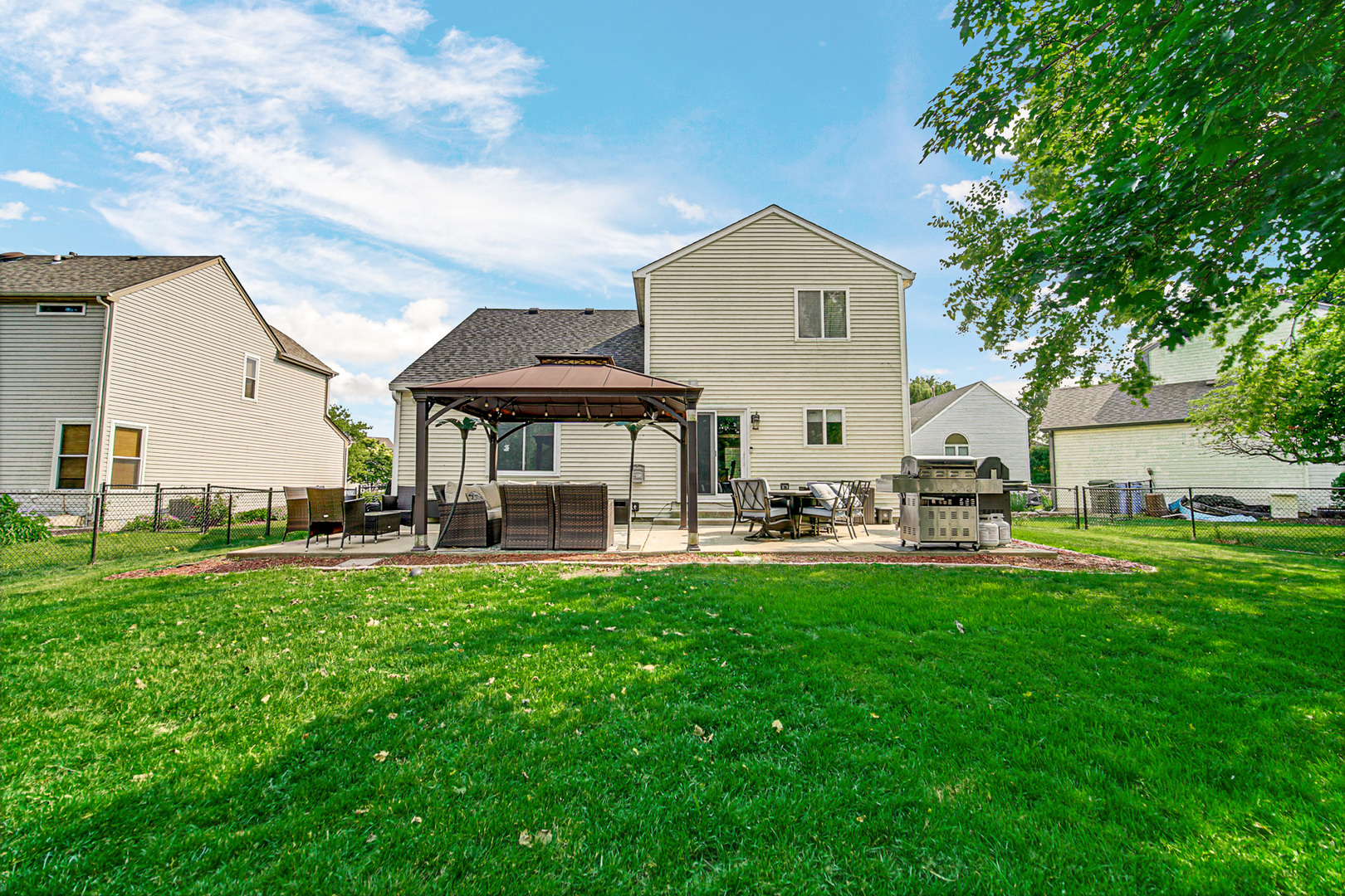 9 Ridge Court South Elgin, IL 60177 - Photo 23 of 28 Gallery Image 23